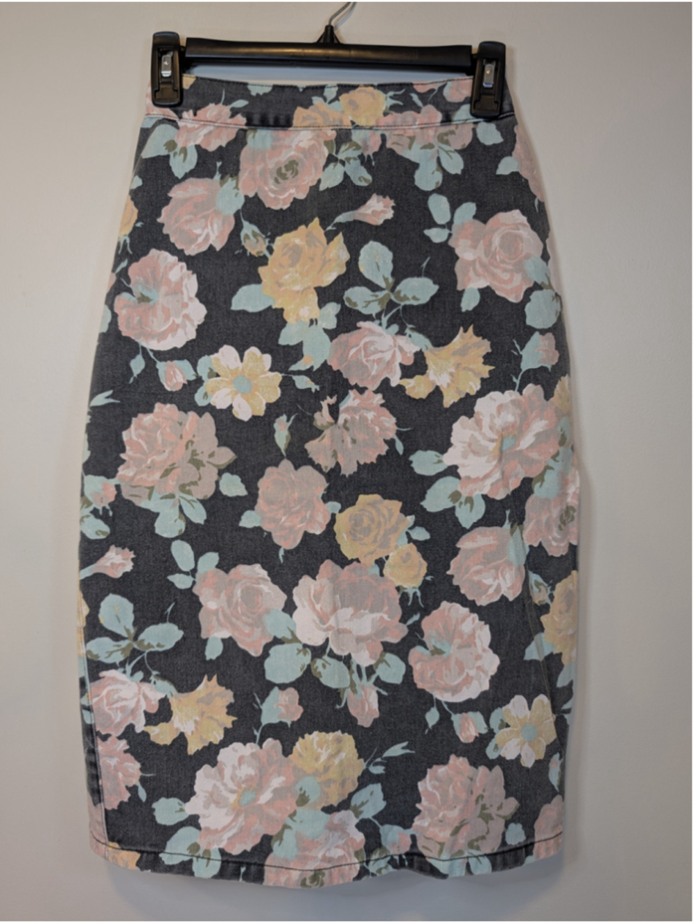 Vtg 90s Bongo by Gene Montesano Floral Denim Midi Skirt Size 0 High Waist Pencil